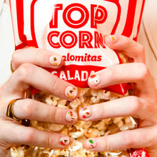 Görseli Galeri görüntüleyiciye yükleyin, OMY Nail Art - Yummy
